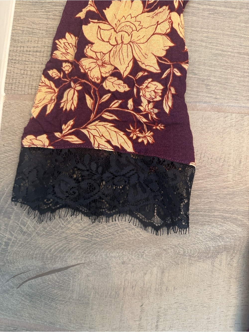 Free People Floral Lace-Trim V-Neck Dress/ Tunic ..Burgundy, cream,and black - Picture 5 of 10